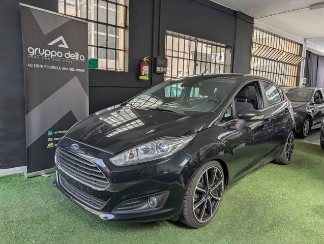 Ford Fiesta view 5