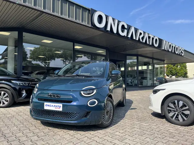 2026 Fiat 500 in Blue for sale