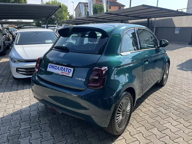 Fiat 500 view 4