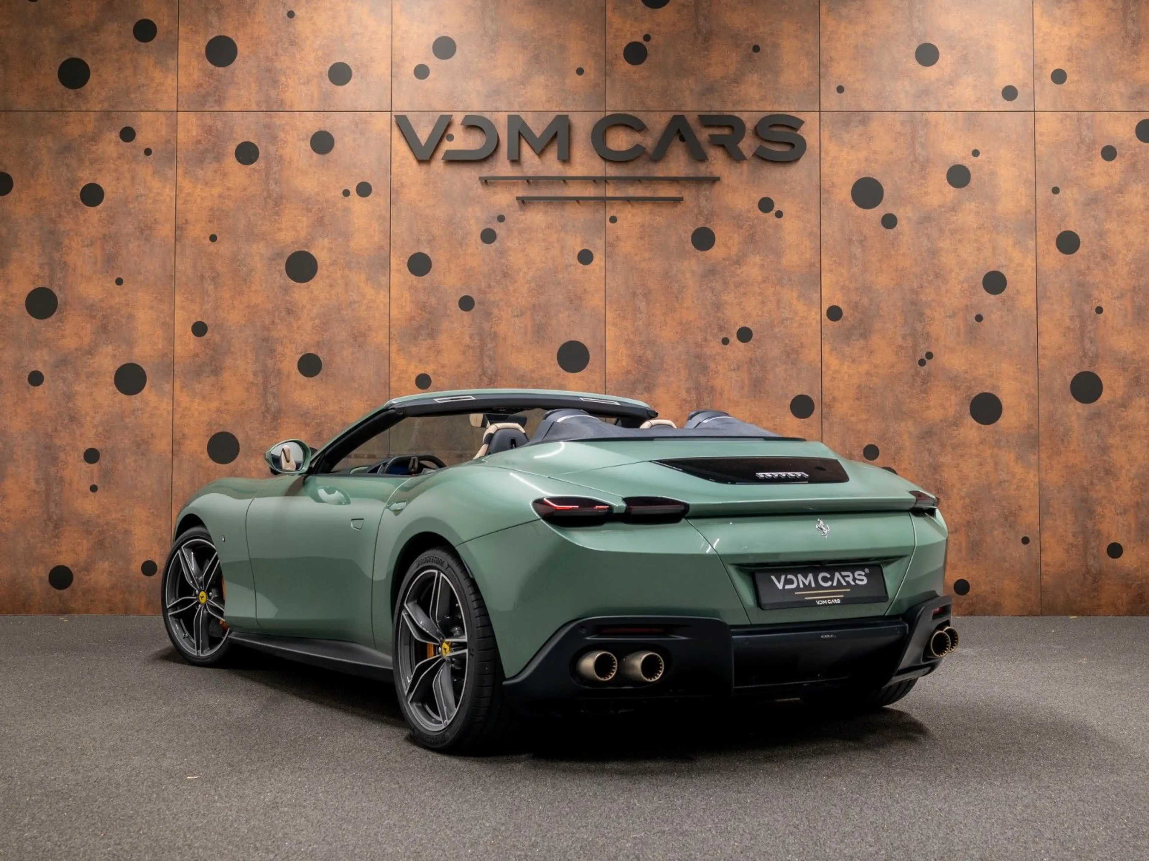 Ferrari Roma Spider *SPECIAL PAINT*MAGNERIDE*360*VENT* — photo 3