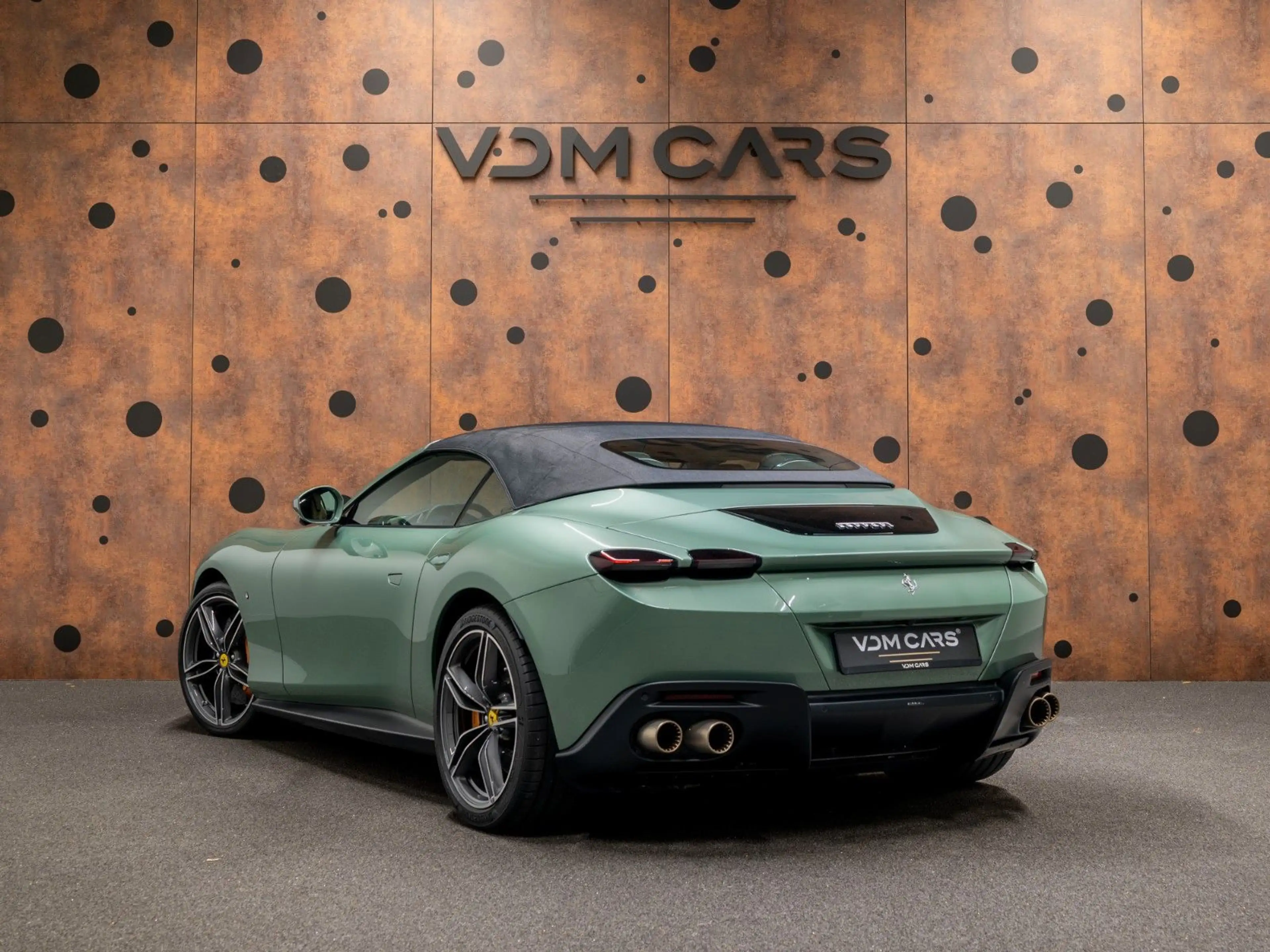 Ferrari Roma Spider *SPECIAL PAINT*MAGNERIDE*360*VENT* — photo 9