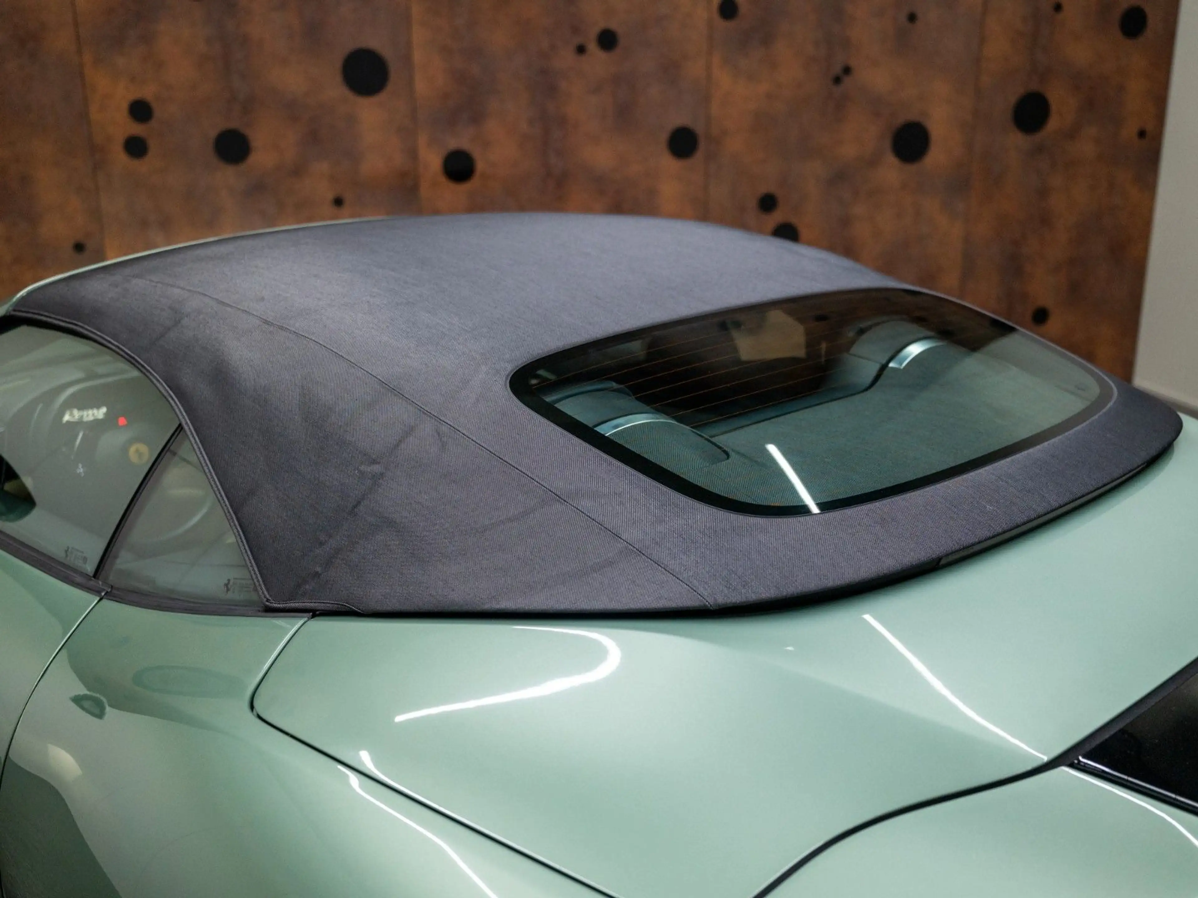 Ferrari Roma Spider *SPECIAL PAINT*MAGNERIDE*360*VENT* — photo 10