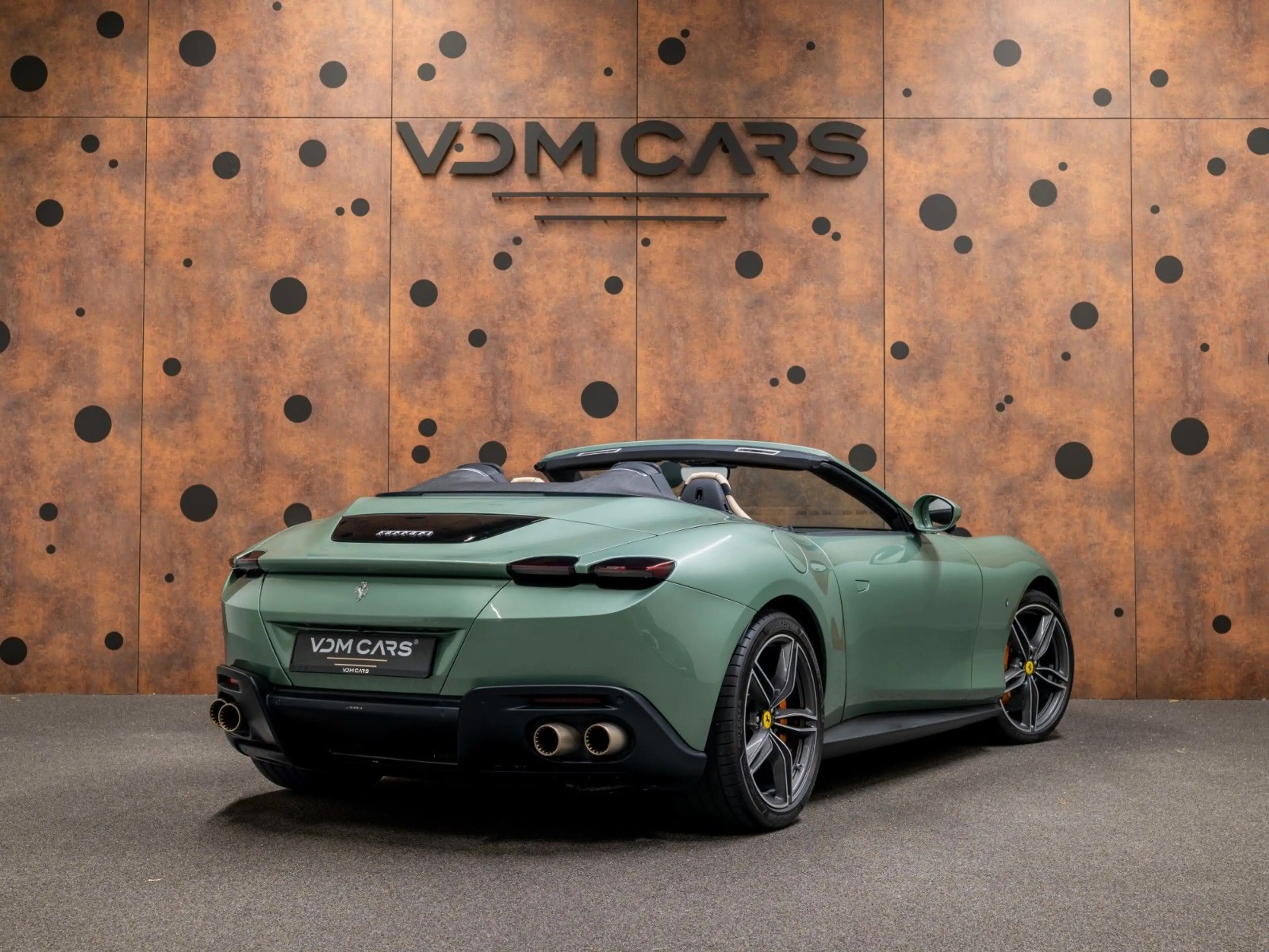 Ferrari Roma Spider *SPECIAL PAINT*MAGNERIDE*360*VENT* — photo 5