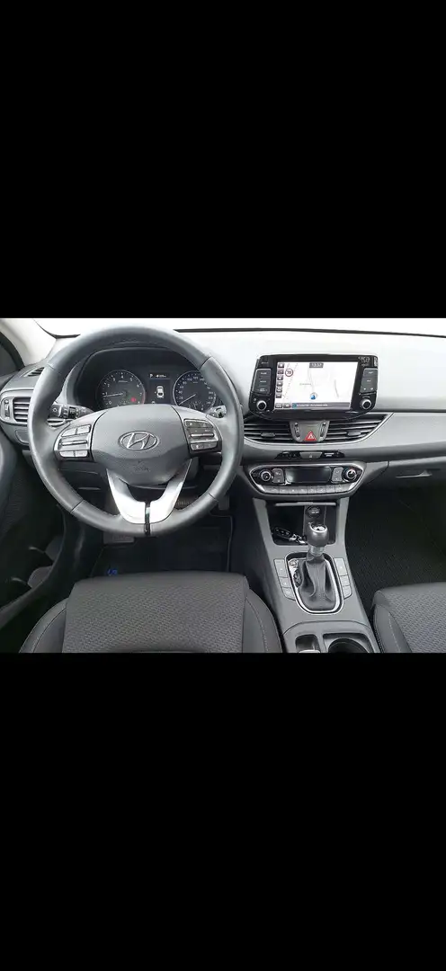 Hyundai i30 Fastback 1,4 T-GDi Premium DCT Aut. Blau - 1