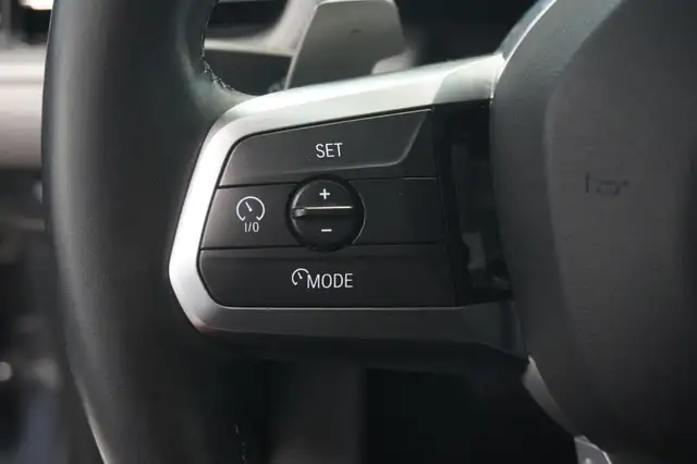 BMW 2 Series view 12