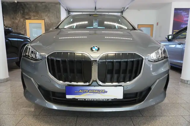 BMW 2 Series view 2