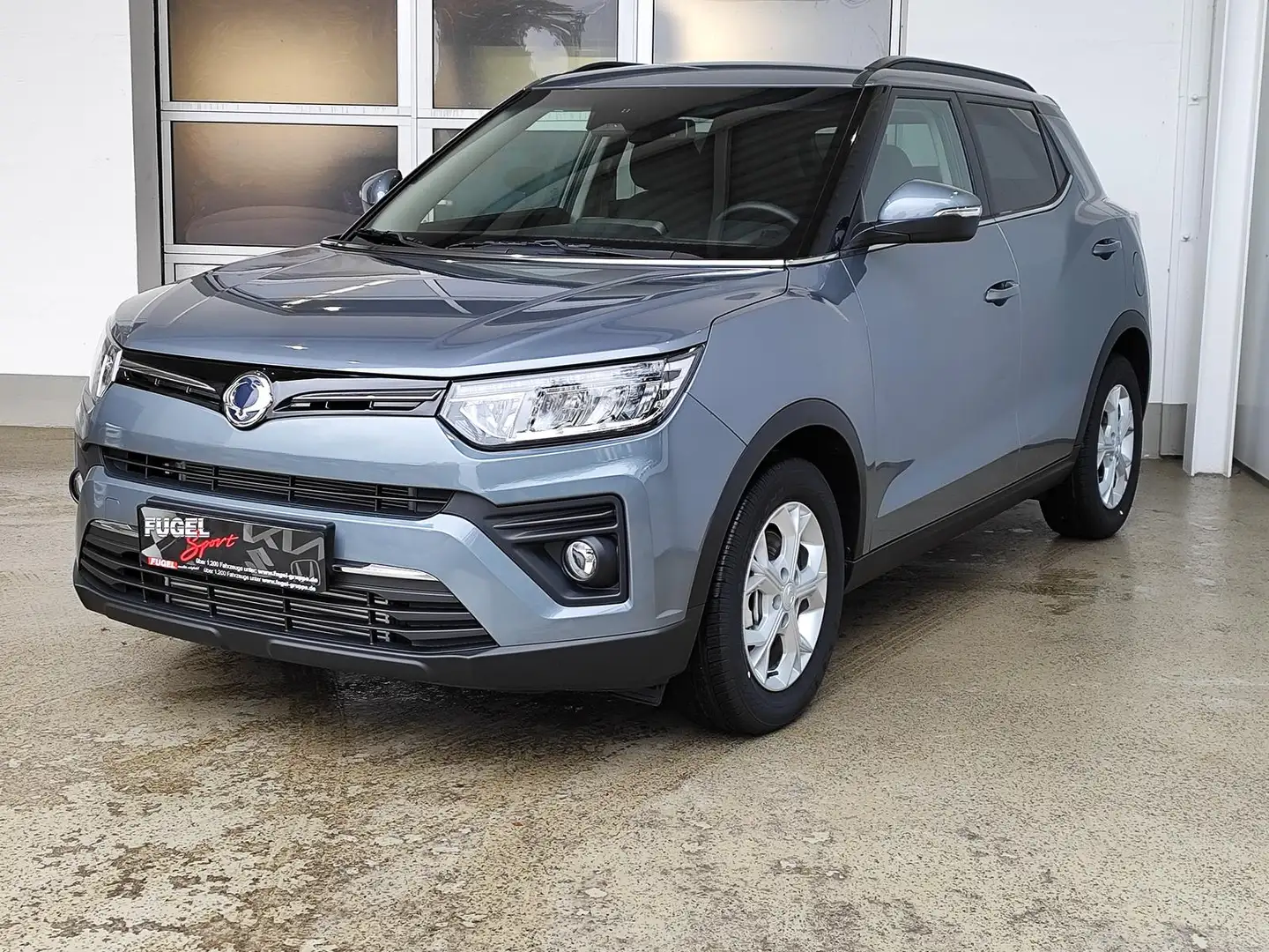 SsangYong Tivoli 1.5P Quartz 4x2 MY23 Navi|RFK|LED Gri - 2