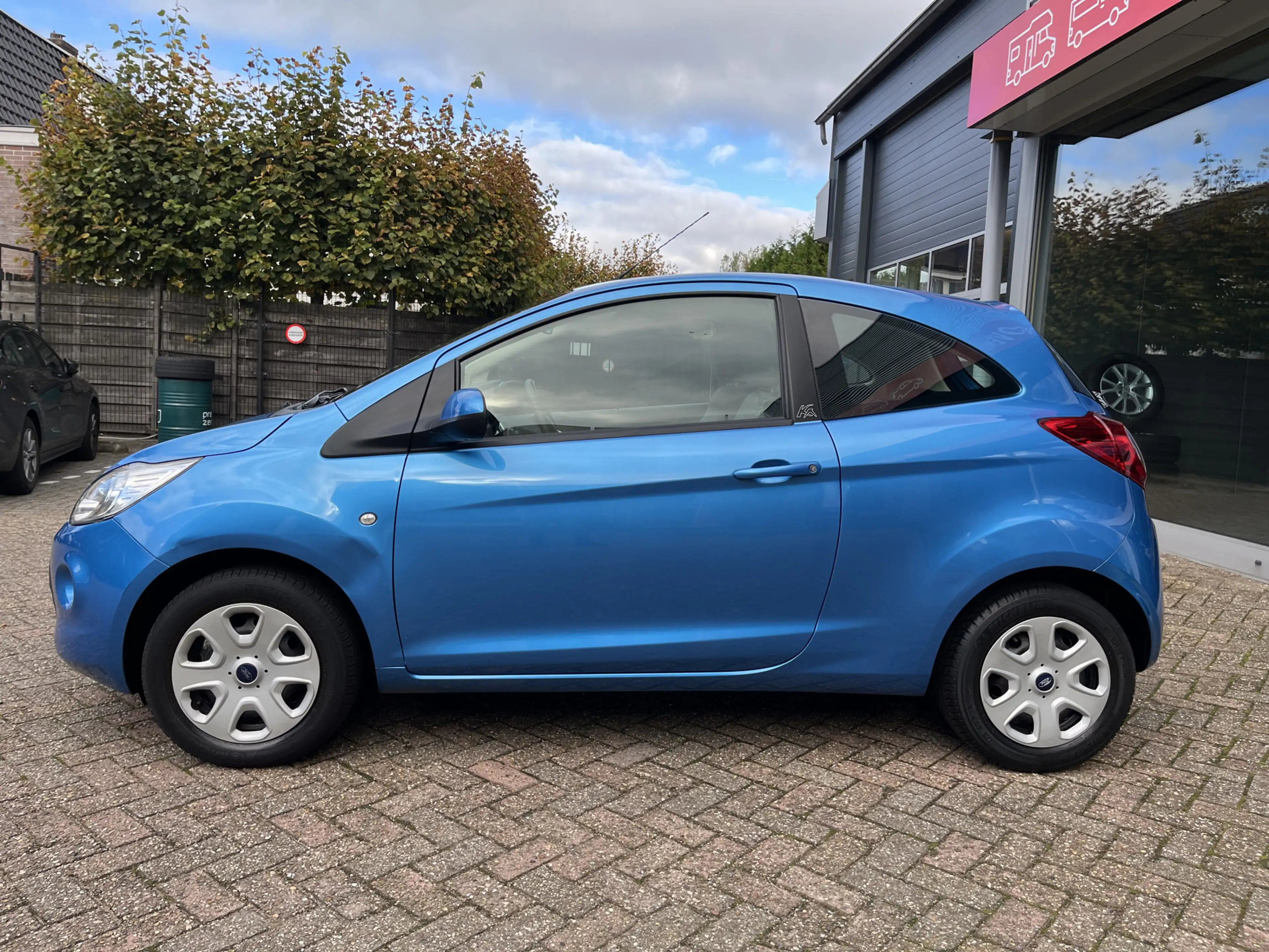 Ford Ka/Ka+ 1.2 Style start/stop Airco, EL Ramen, Centrale Deu — photo 3