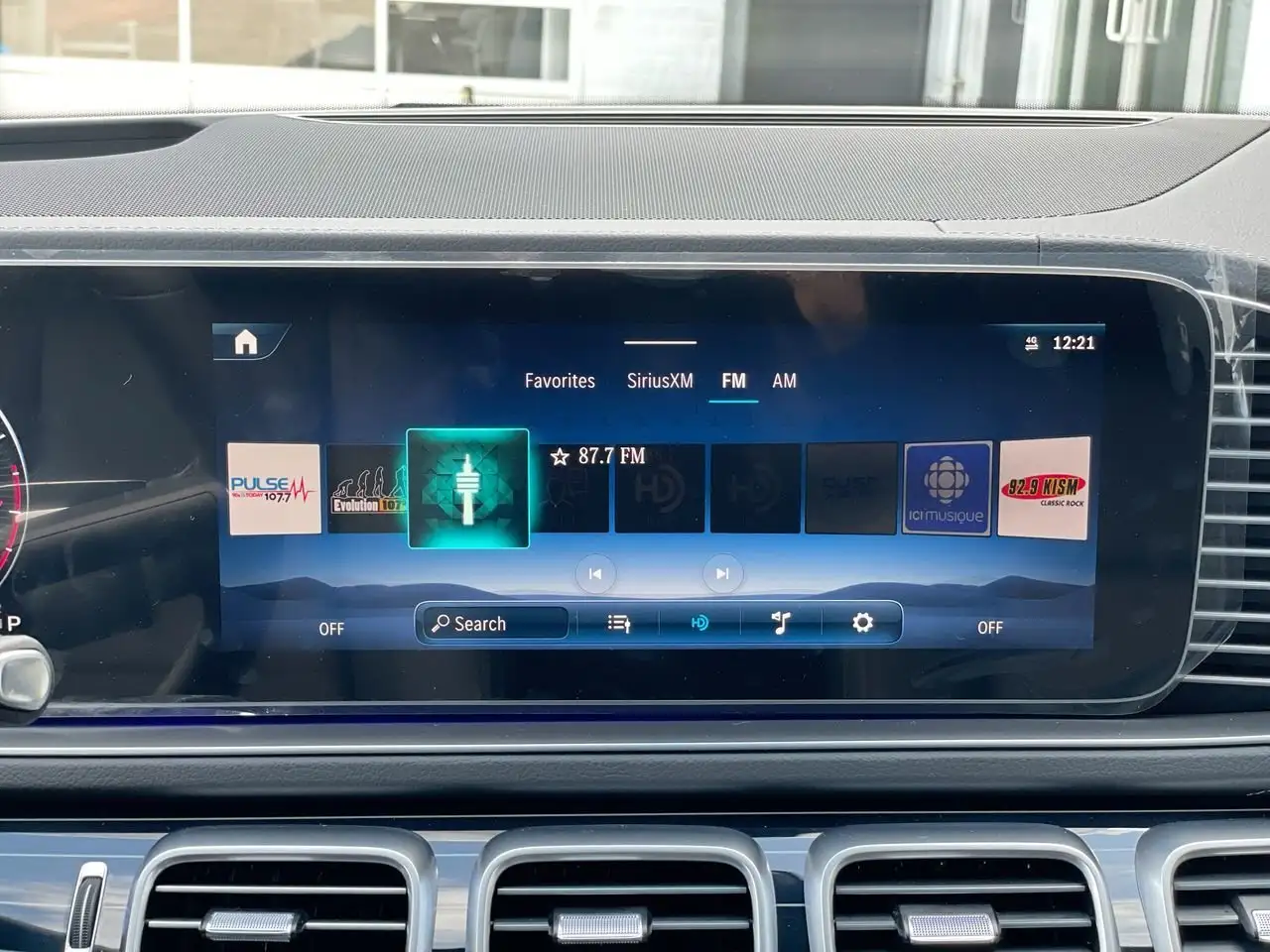 Mercedes-Benz GLE снимка Mercedes-Benz GLE