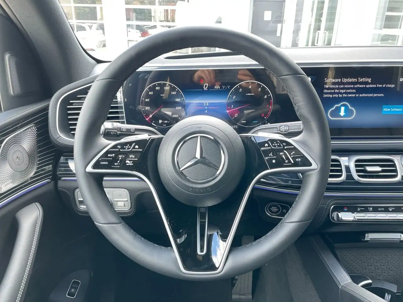 Mercedes-Benz GLE снимка Mercedes-Benz GLE