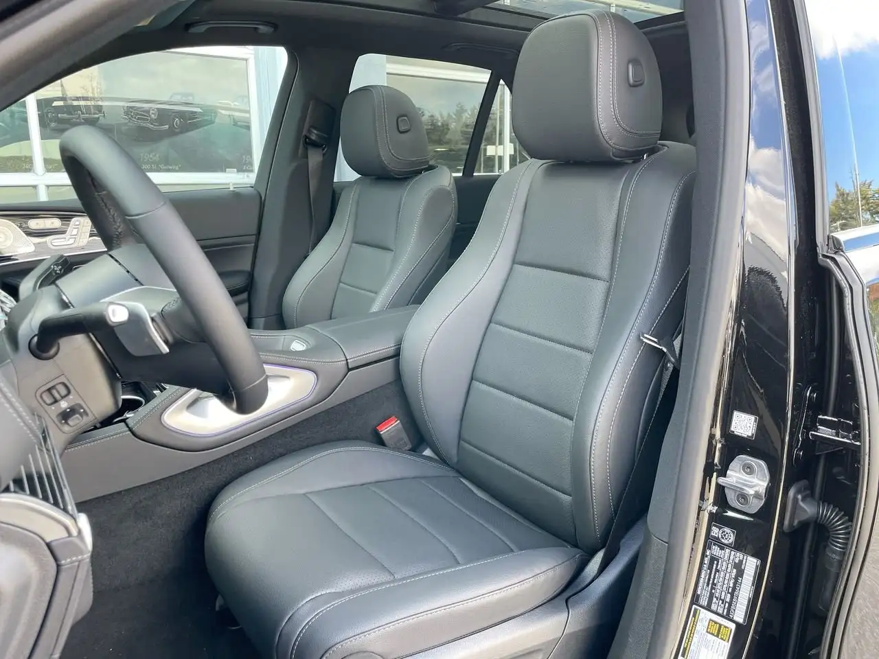 Mercedes-Benz GLE снимка Mercedes-Benz GLE