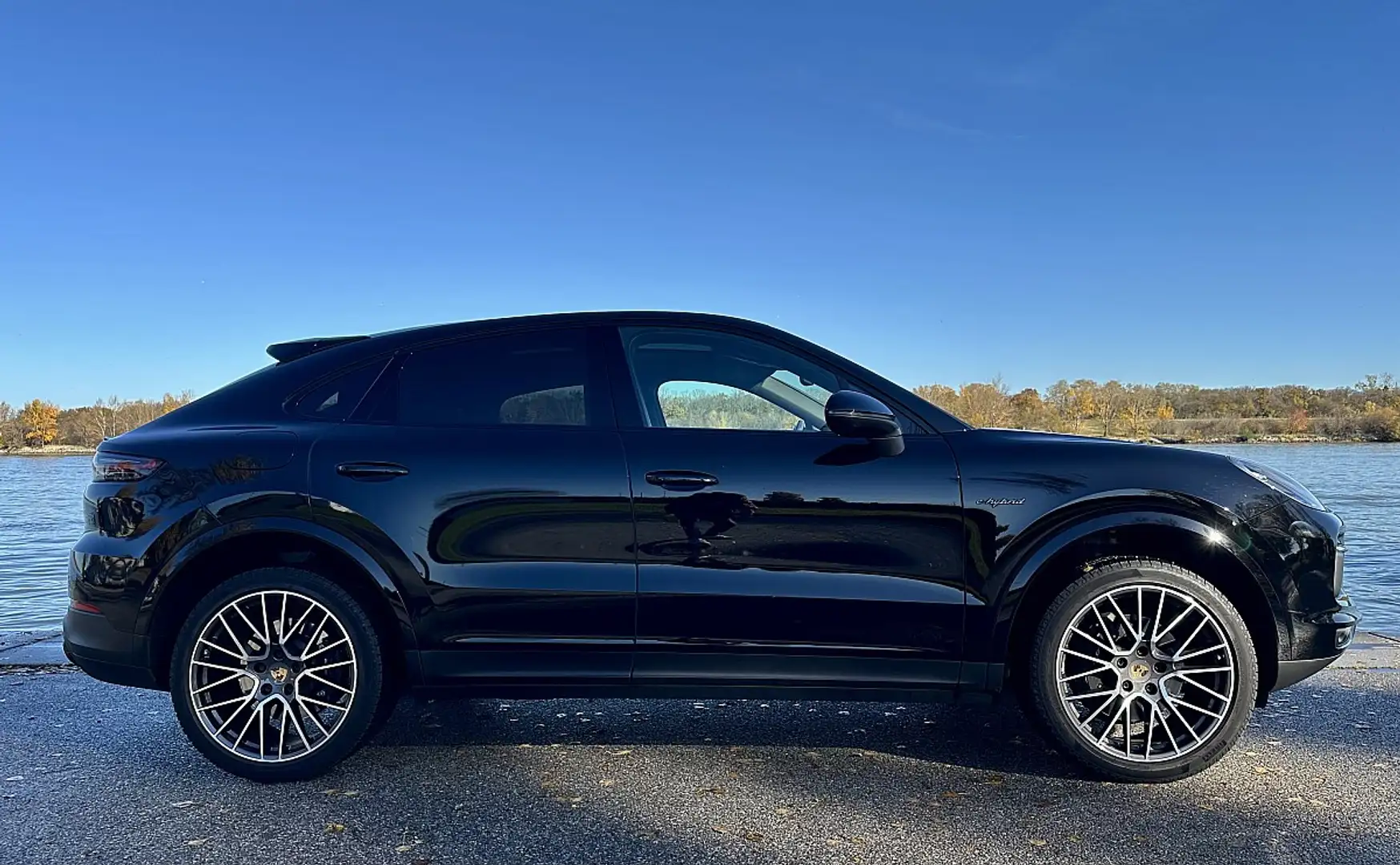 Porsche Cayenne Coupe E-Hybrid PHEV 17,9 kWh Platinum Edition Aut. Schwarz - 2