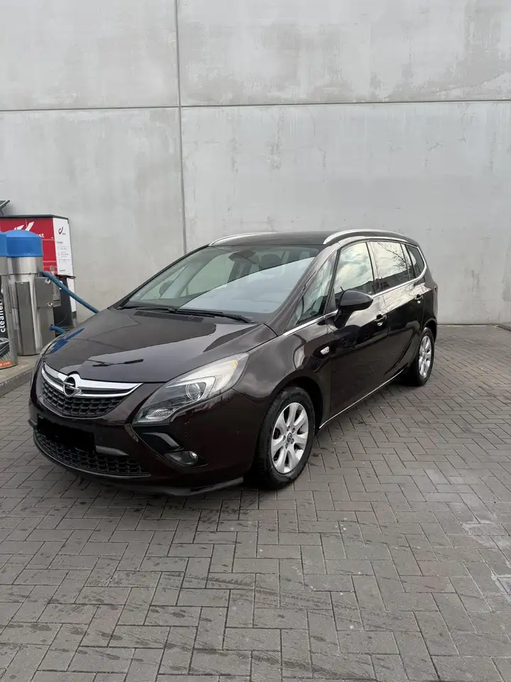 Opel Zafira Tourer