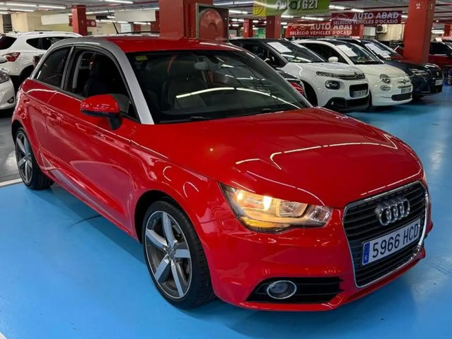 Audi A1 1.4 TFSI Attraction Rojo - 1