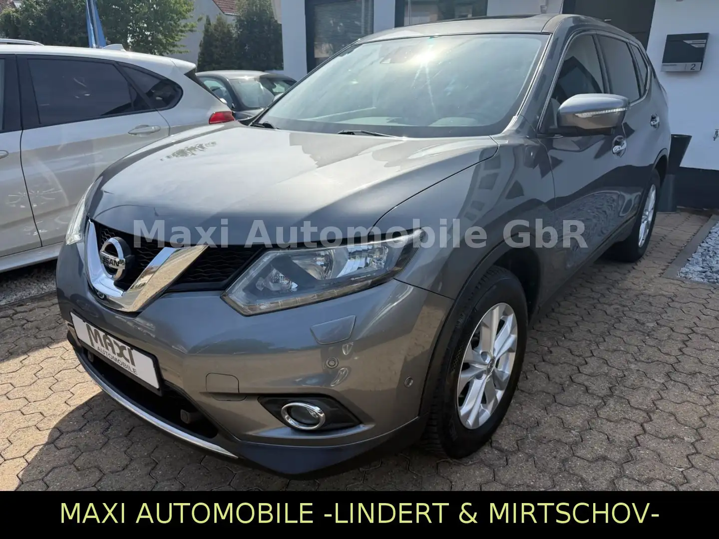 Nissan X-Trail 1.6dCi Acenta-2.HAND-NAVI-AHK-PANO-360° Gris - 2