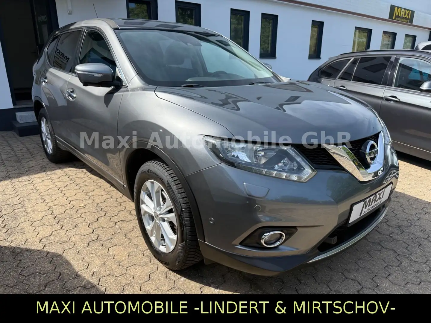 Nissan X-Trail 1.6dCi Acenta-2.HAND-NAVI-AHK-PANO-360° Gris - 1