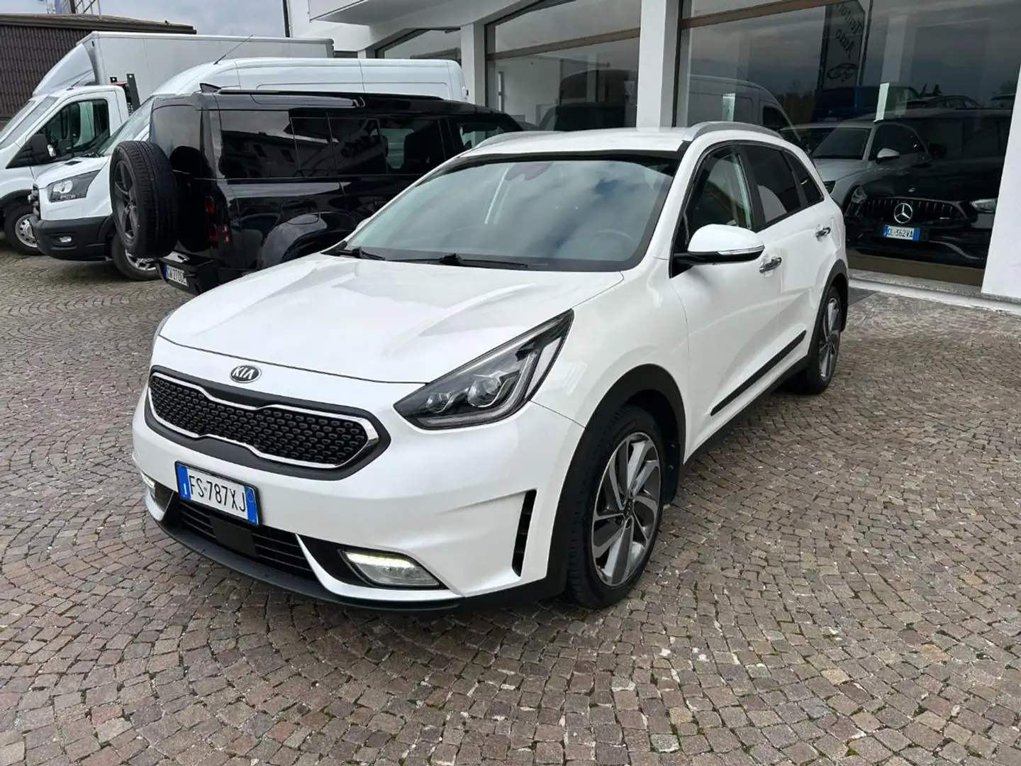 Kia Niro 1.6 GDi DCT HEV Energy Bianco - 2