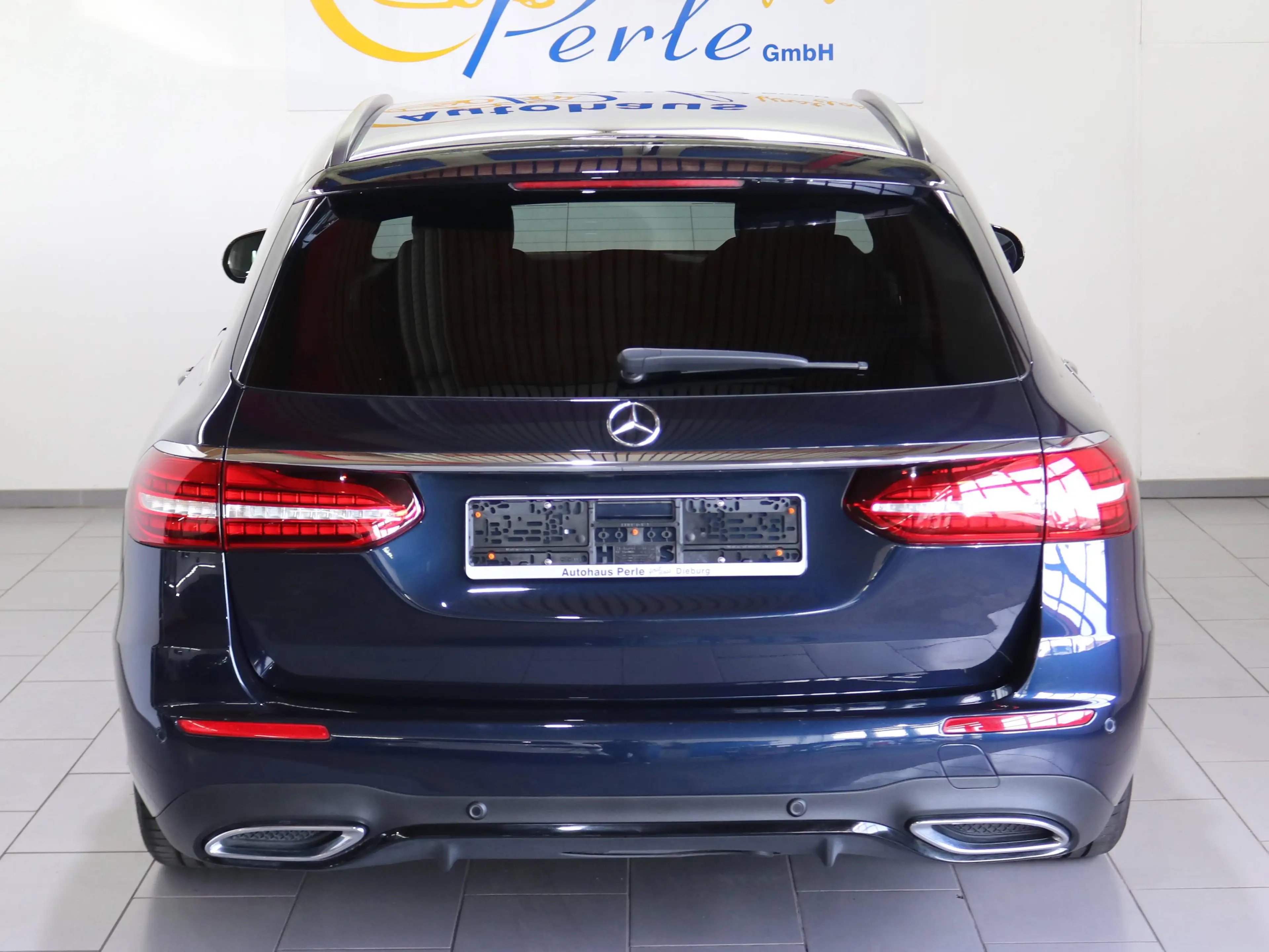 Mercedes-Benz E 400 D T 9G 4M AMG-LINE"NAPPA LEDER"BURMESTER"AHK"360"NIGHT"1.HAND — photo 5