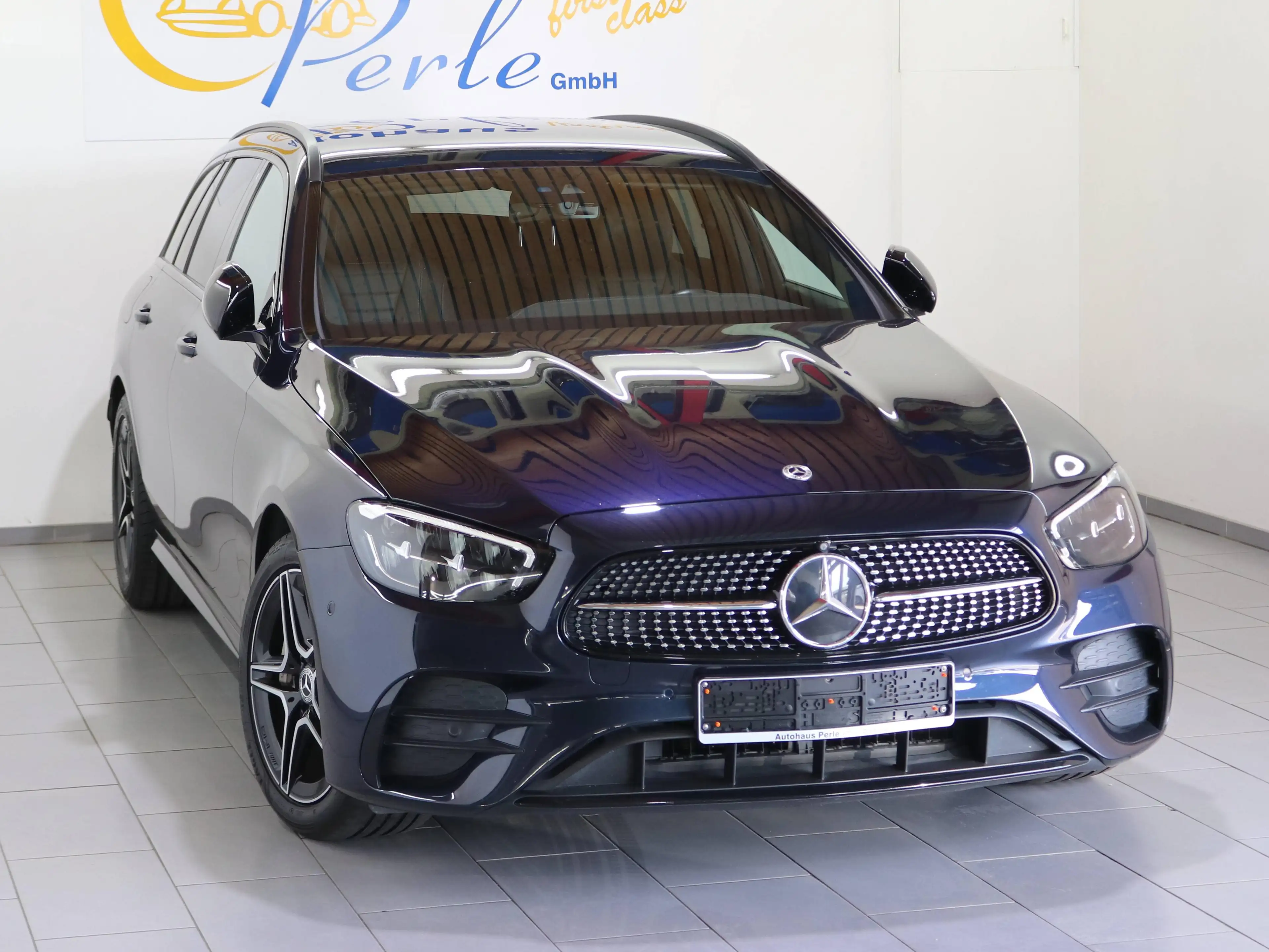 Mercedes-Benz E 400 D T 9G 4M AMG-LINE"NAPPA LEDER"BURMESTER"AHK"360"NIGHT"1.HAND