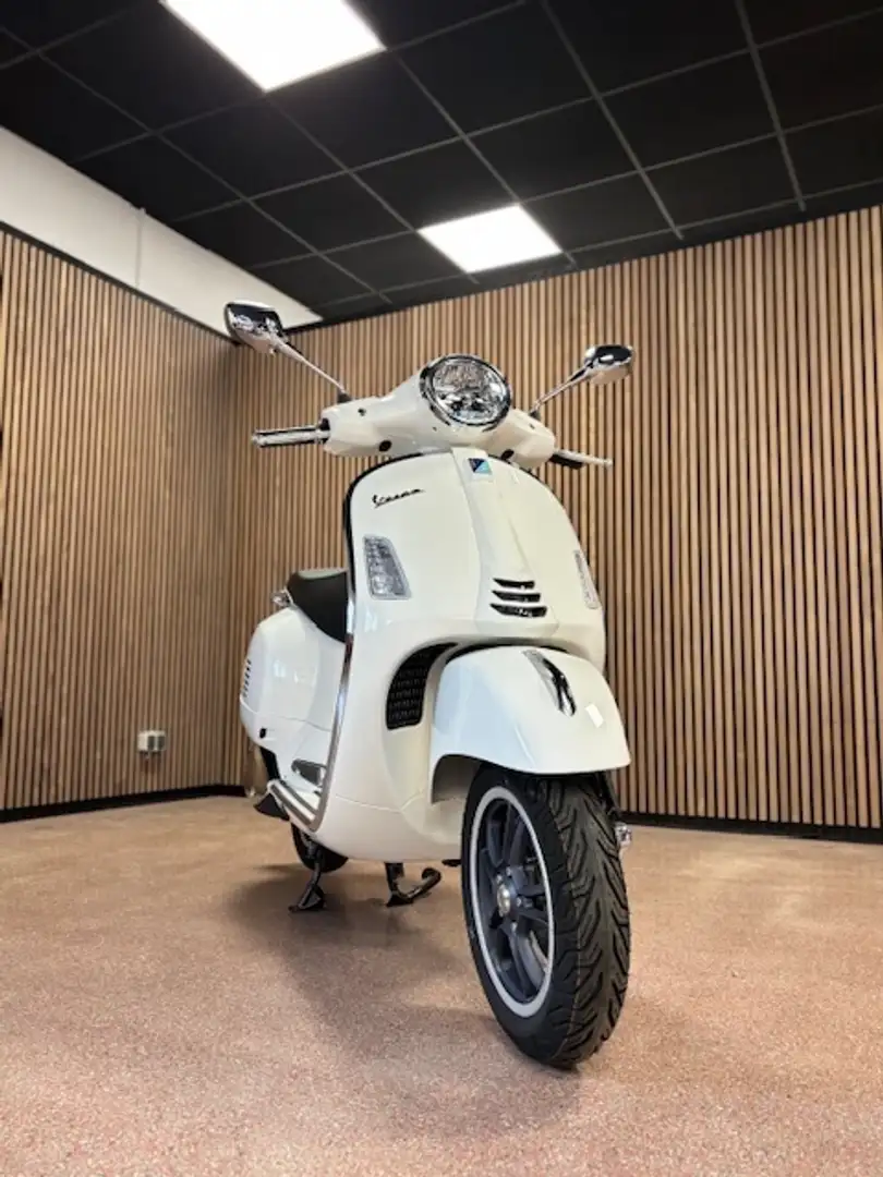 Vespa GTS 300 SUPER E5 BIANCO Blanc - 1