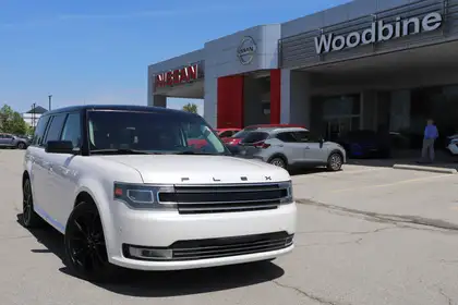 White 2017 Ford Flex Limited AWD SUV / Crossover All-Wheel Drive 6-Speed Automatic