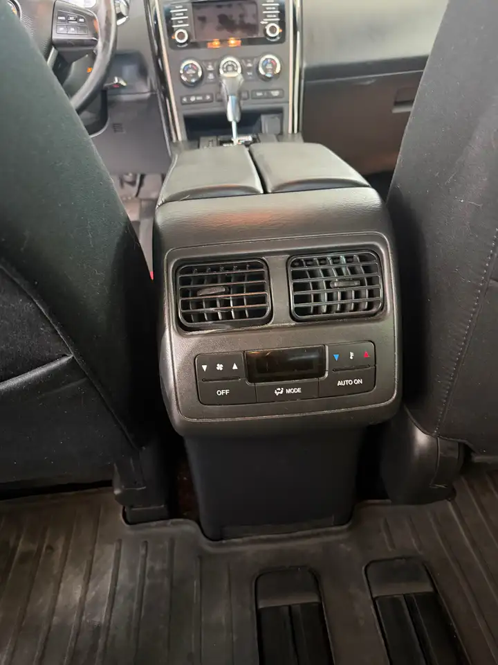 Mazda CX-9 снимка Mazda CX-9