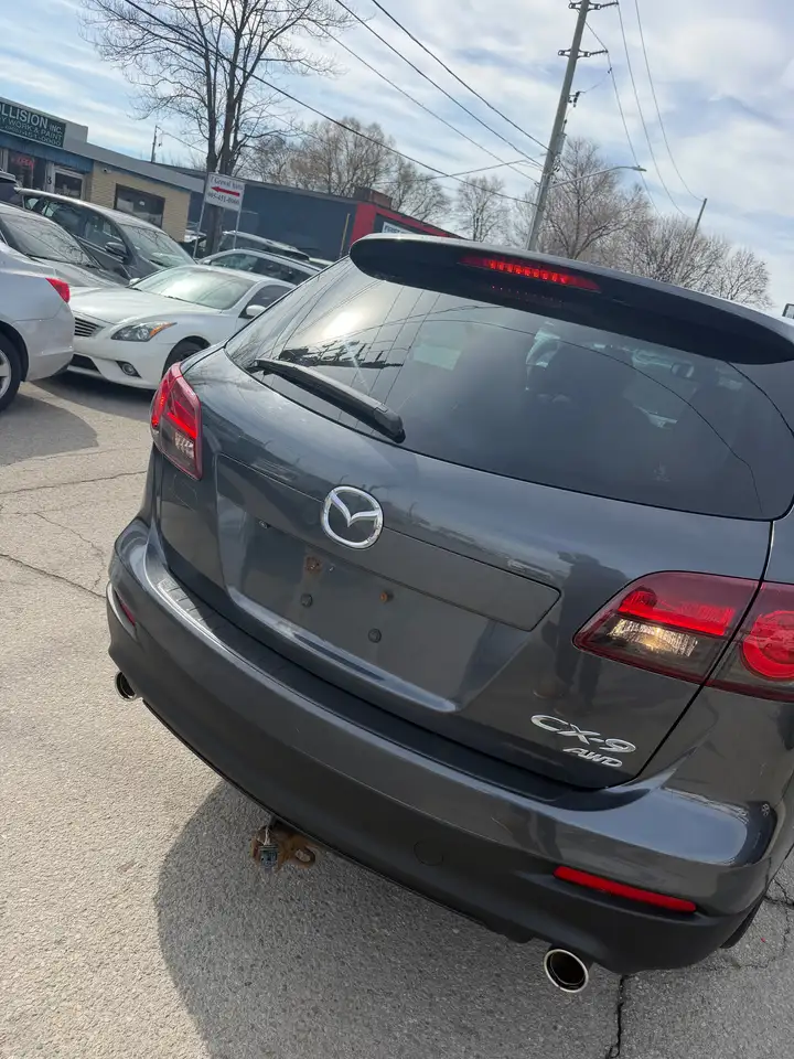 Mazda CX-9 снимка Mazda CX-9
