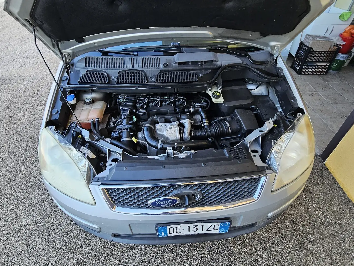 Ford C-Max Titanium - 1