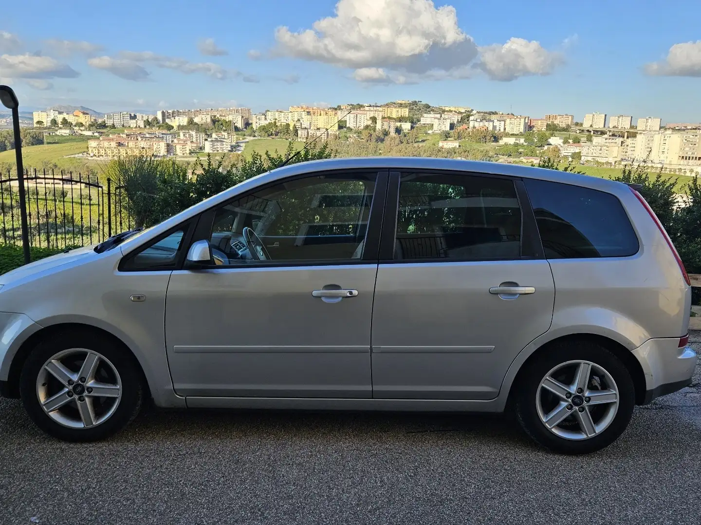 Ford C-Max Titanium - 2