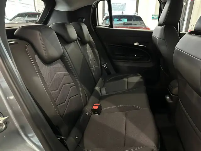 Jeep Avenger view 7