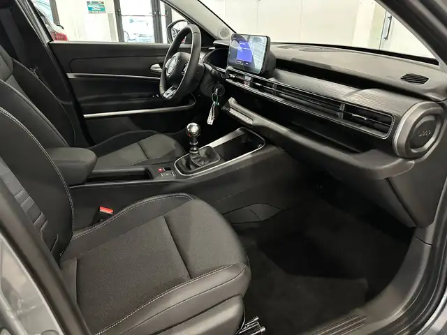 Jeep Avenger view 9