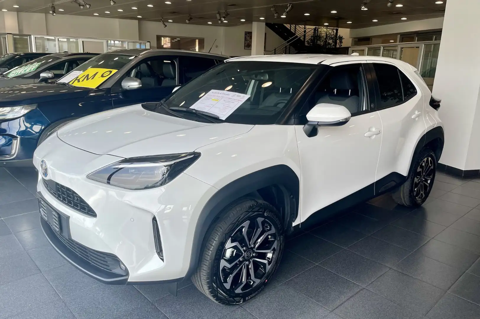 Toyota Yaris Cross Yaris Cross 1.5 130CV  Trend+WINTER E SAFETY PACK Bianco - 2