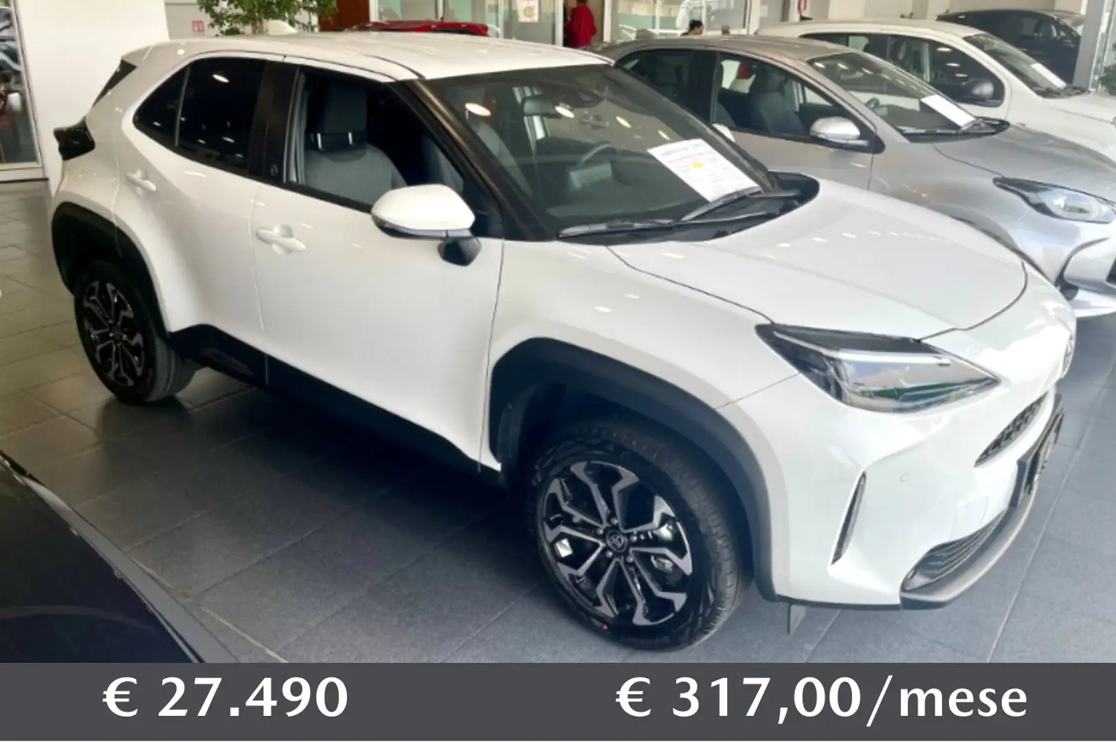Toyota Yaris Cross Yaris Cross 1.5 130CV  Trend+WINTER E SAFETY PACK Bianco - 1