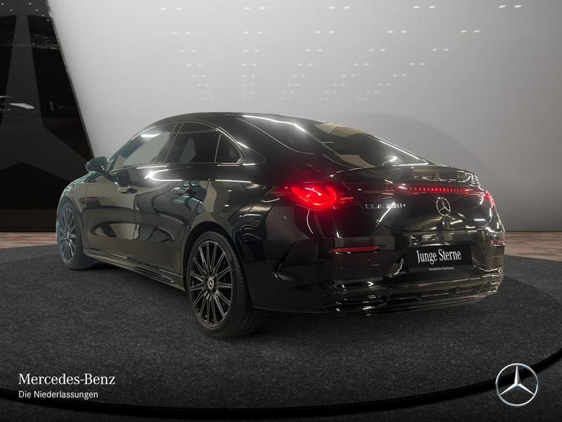 Mercedes-Benz CLA 250 AMG Pano Distr. LED Night Kamera Sitzh — photo 10