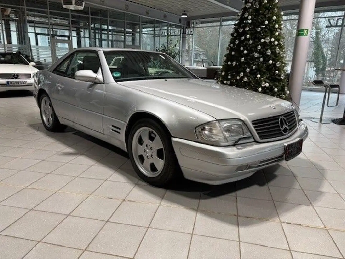 Mercedes-Benz SL 500 Silber - 1
