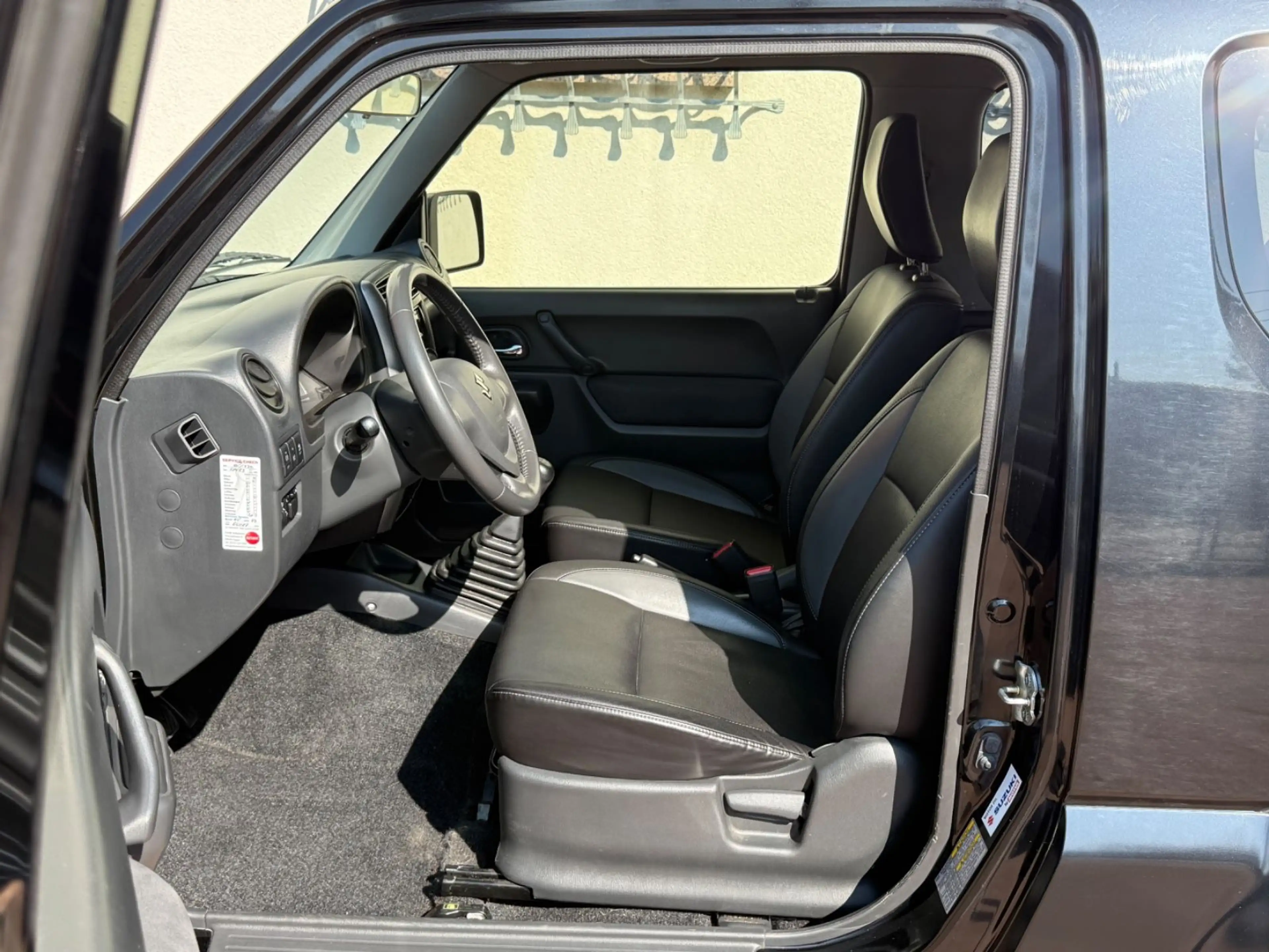 Suzuki Jimny FACELIFT STYLE 4x4 AHK LEDER KLIMA ALU TOP — photo 13