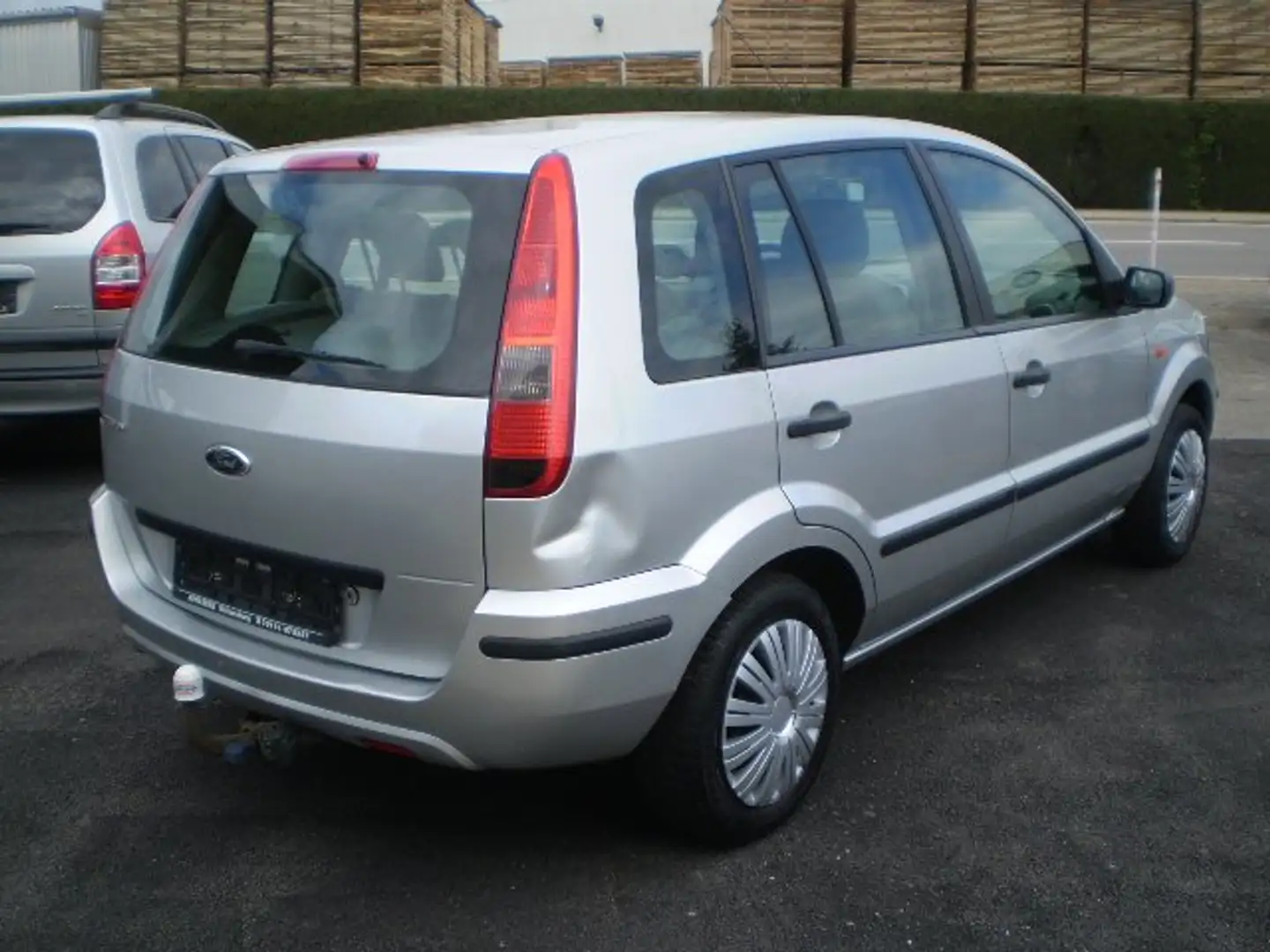 Ford Fusion Fusion 1.4- AUTOMATIK - KLIMA- FÜR EXPORT!! Gris - 2