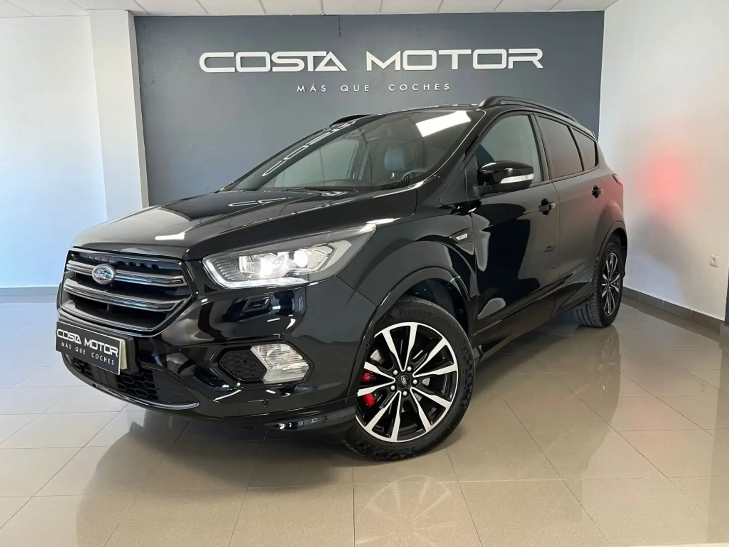 Ford Kuga 2.0TDCi Auto S&S ST-Line Limited Edition 4x4 PS 15 Negro - 1