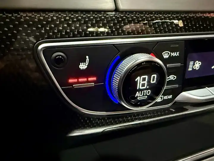 Audi SQ7 4.0 TDI quattro Tiptronic 2016, foto 22