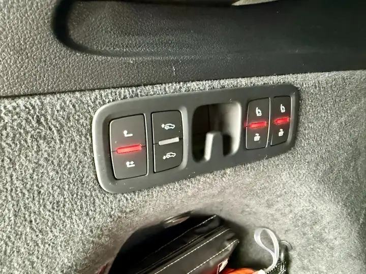Audi SQ7 4.0 TDI quattro Tiptronic 2016, foto 40