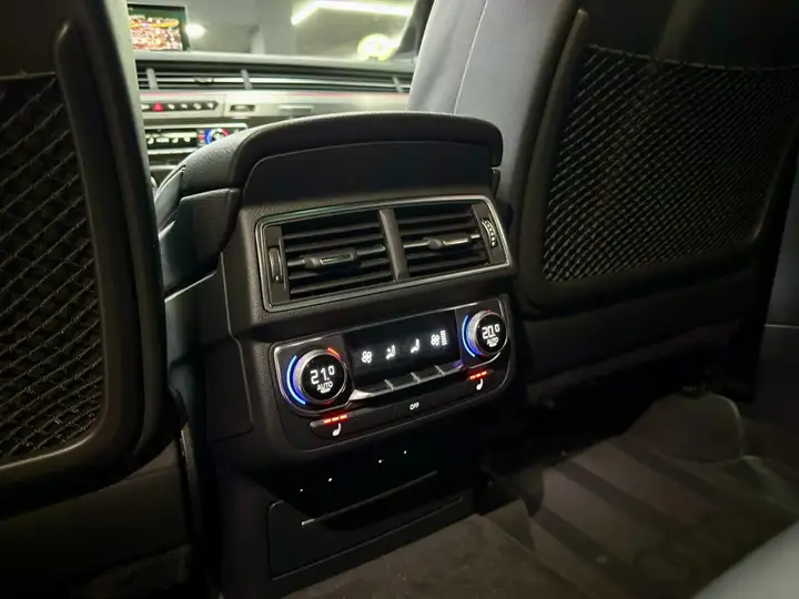 Audi SQ7 4.0 TDI quattro Tiptronic 2016, foto 37