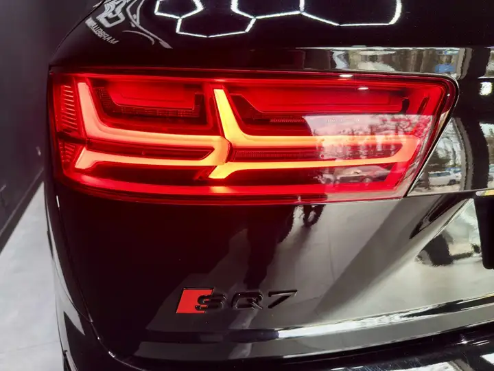 Audi SQ7 4.0 TDI quattro Tiptronic 2016, foto 46