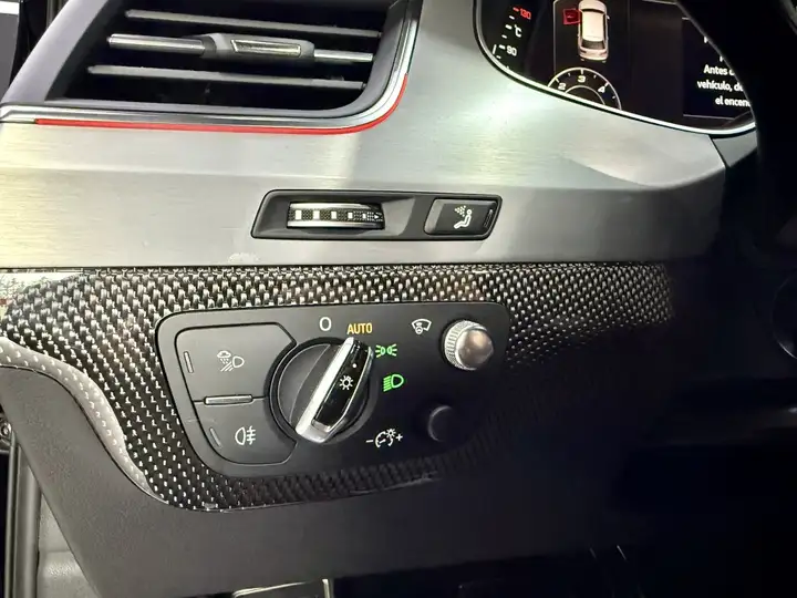 Audi SQ7 4.0 TDI quattro Tiptronic 2016, foto 31