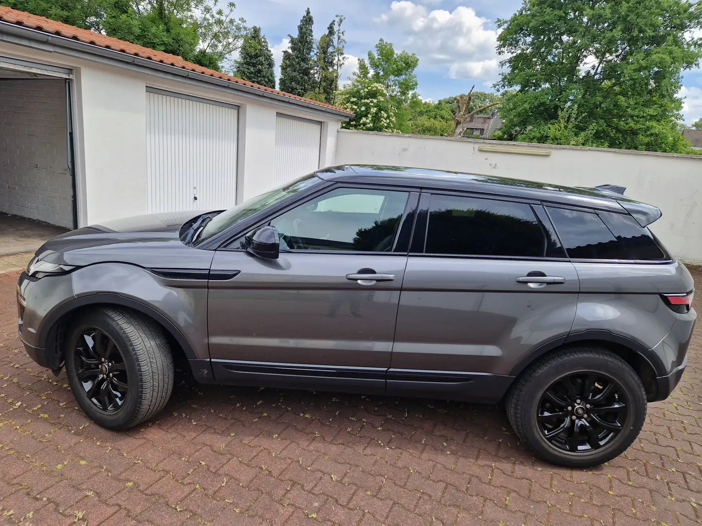 Land Rover Range Rover Evoque Range Rover Evoque Si4 Black-Edition Grau - 2