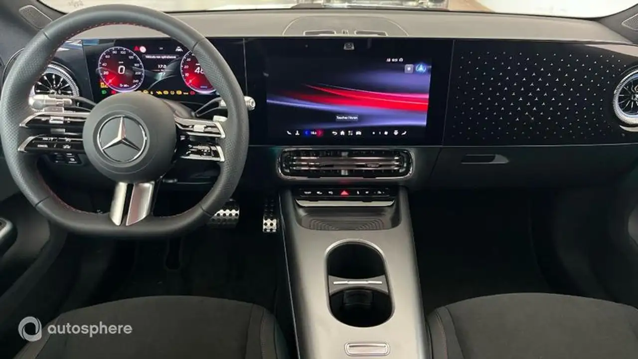 Mercedes-Benz CLA 2026 — фото 11
