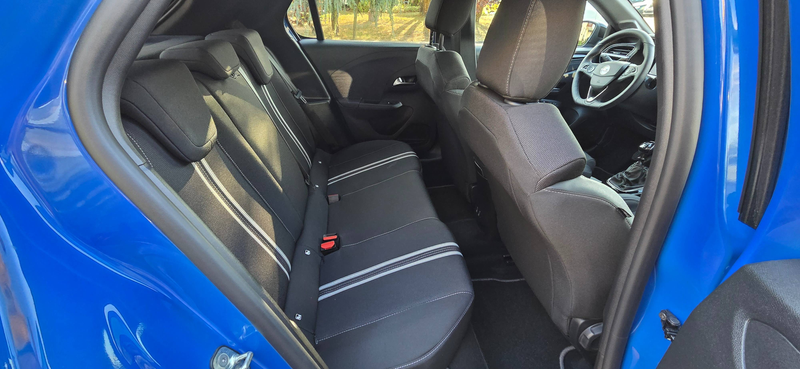 Opel Corsa GS 1.2Turbo -AppConnect SHZ LHZ R-Kamera LED — photo 9