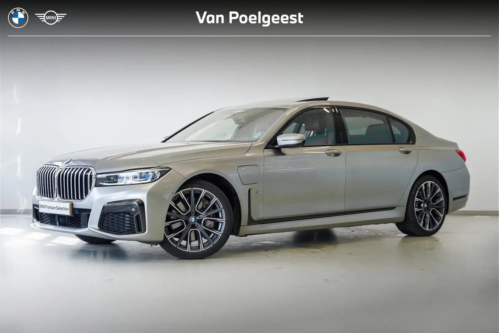 BMW 745 7 Serie 745Le xDrive High Executive M Sportpakket Beige - 1