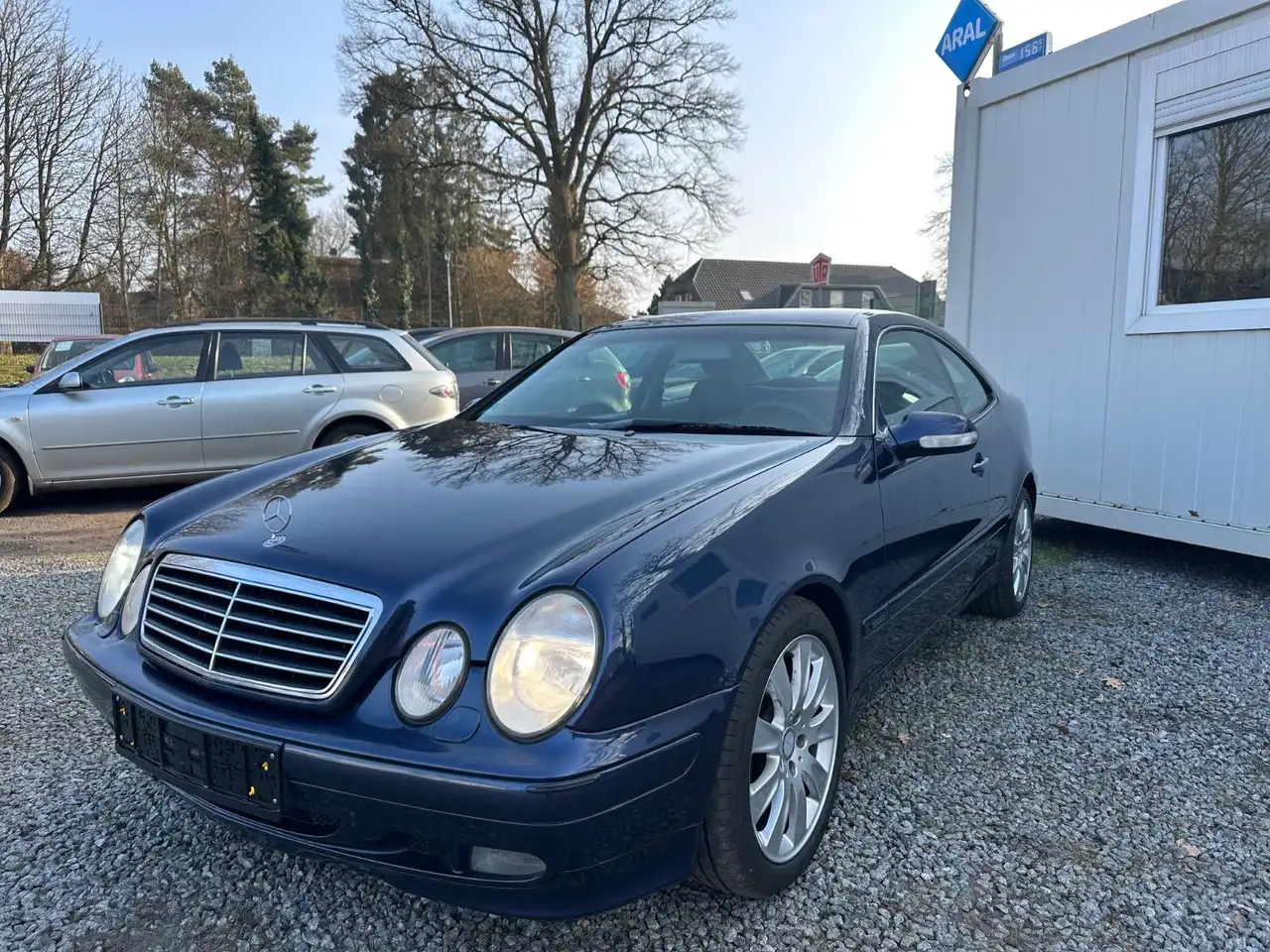 Mercedes-Benz CLK 230