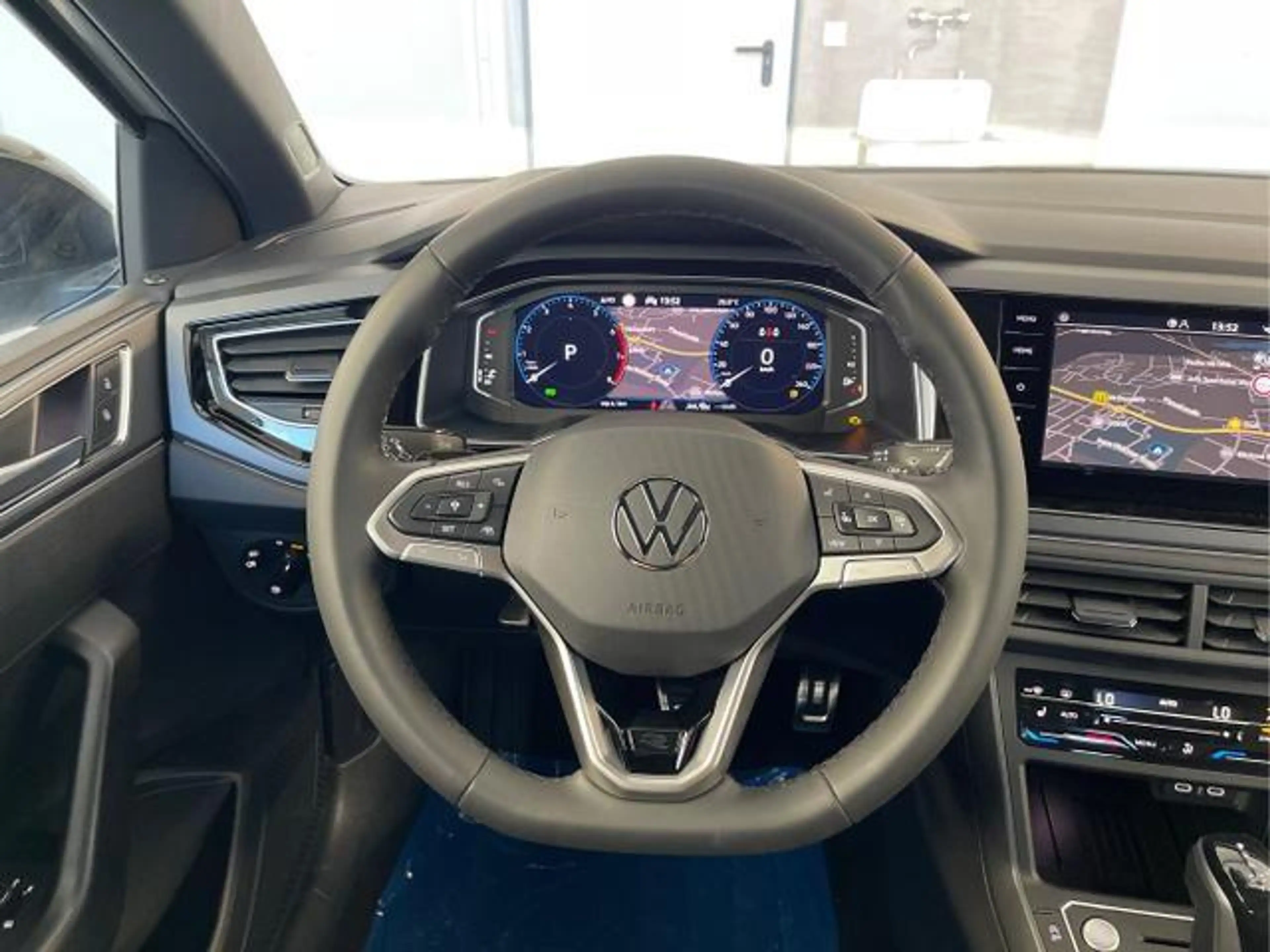 Volkswagen Taigo R-Line 150PS DSG GV5+NaviPro+Pano+Black+AHK+IQ.Dri — photo 9
