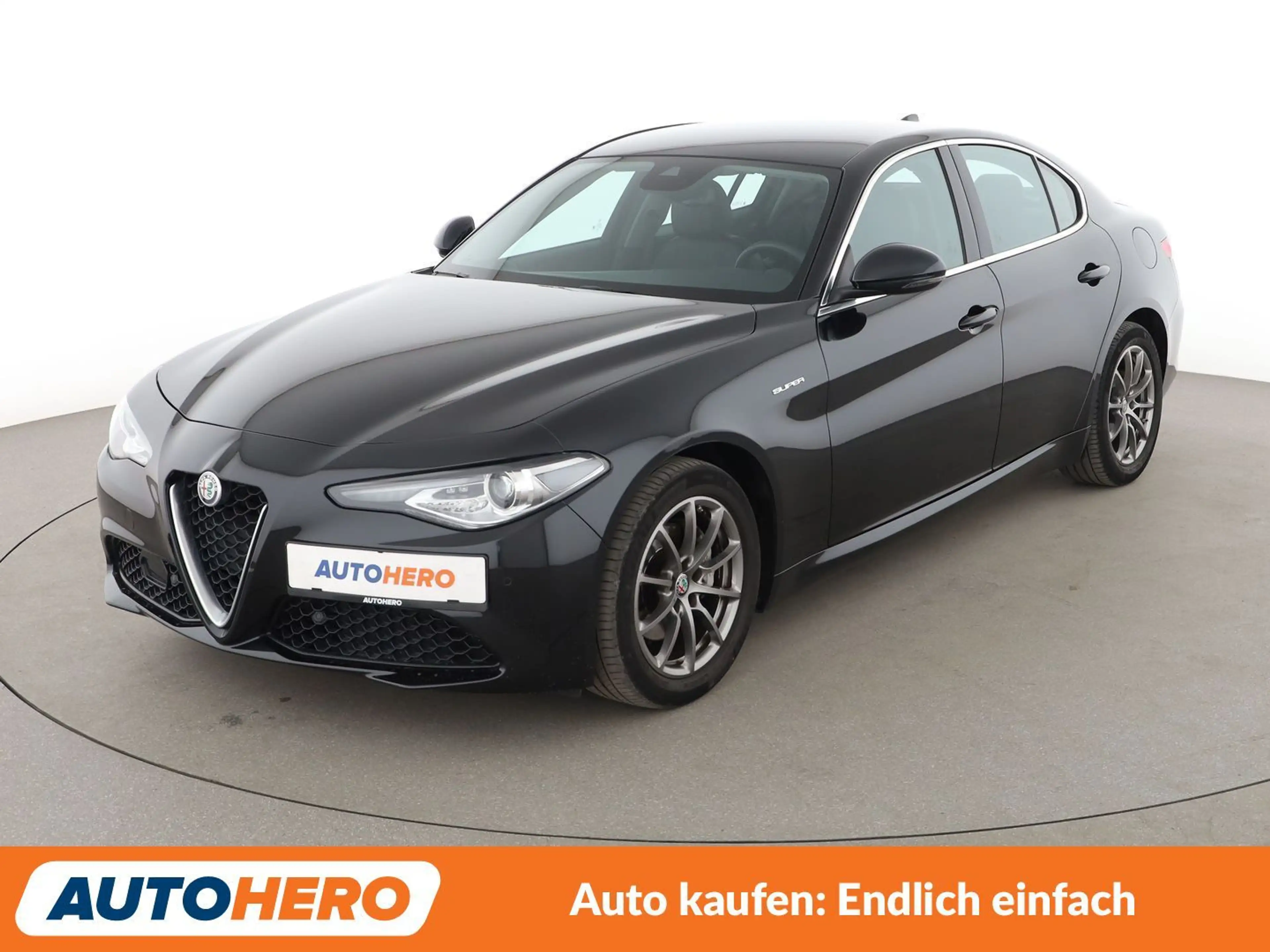 Alfa Romeo Giulia 2.2 JTDM Super Aut.*BiXENON*TEMPO*PDC*SHZ*LHZ*ALU*
